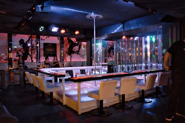 BOOBS Gentlemen's Club - Munich's finest Tabledance - Bar & Nightclub