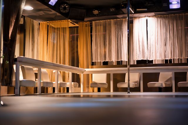 BOOBS Gentlemen's Club - Munich's finest Tabledance - Bar & Nightclub